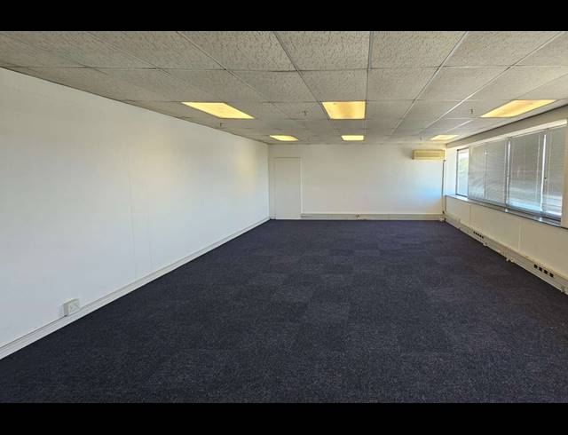 2,651M² WAREHOUSE TO LET IN EPPING INDUSTRIAL